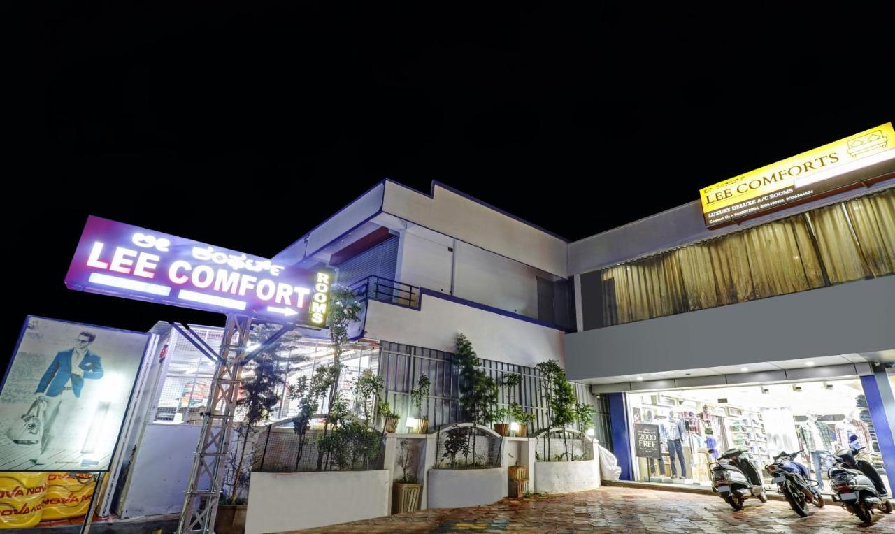 Lee Comfort Kushālnagar Buitenkant foto